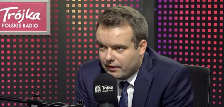 „Ten rok może być rekordowy”. Rzecznik PiS: Pomysł UE nasili nielegalną migrację