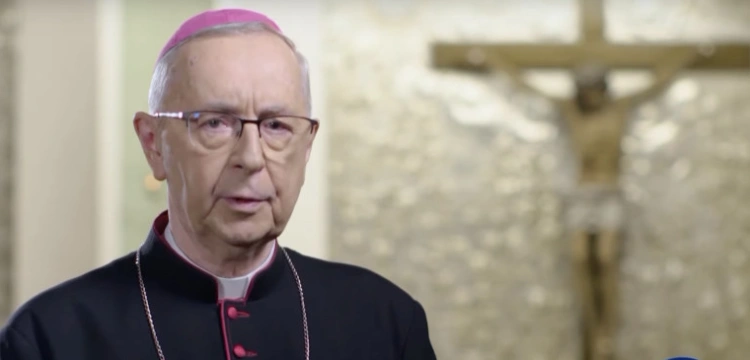 Abp Gądecki jednoznacznie: Poseł opowiadający się za aborcją nie może przyjmować Komunii