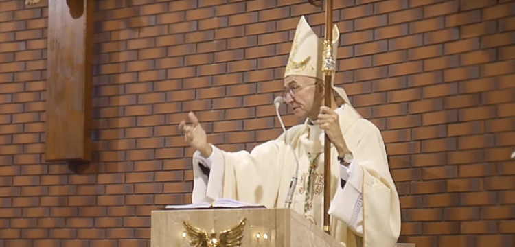 Abp Galbas objął katowicką katedrę. „Oto program Kościoła i każdego biskupa”