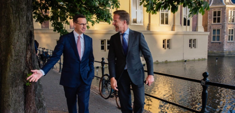 „De Telegraaf”: Premier Holandii pełen uznania dla Mateusza Morawieckiego
