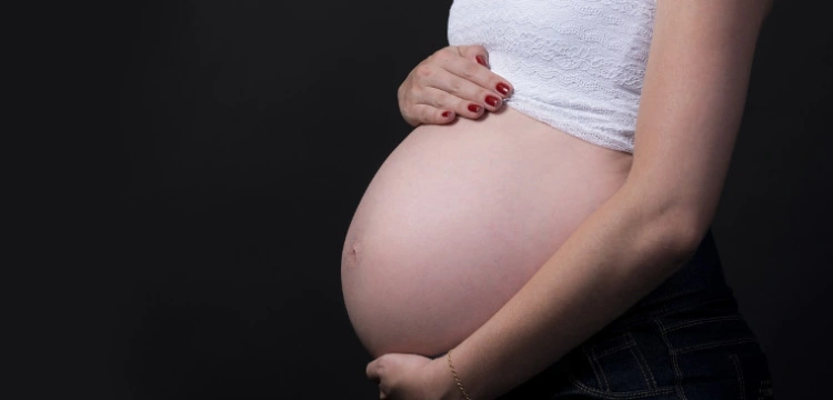 Ordo Iuris: Polskie prawo zapewnia ochronę życia i zdrowia matek!