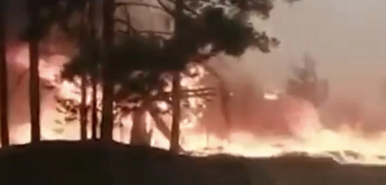 Ogromny pożar magazynów z prochem strzelniczym w Rosji. Wprowadzono stan wyjątkowy