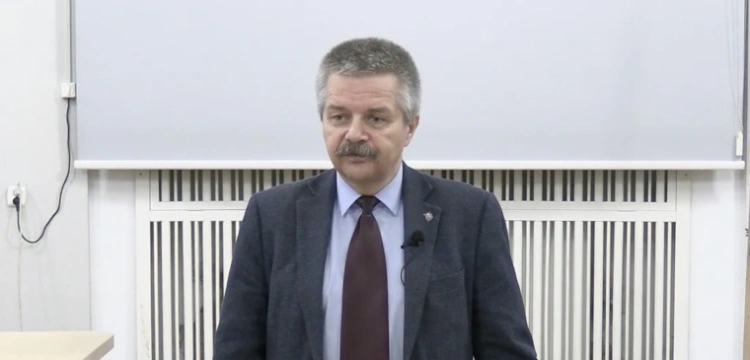 Prof. R. Żurawski vel Grajewski o SAFE: Takie warunki proponowano państwom postkolonialnym