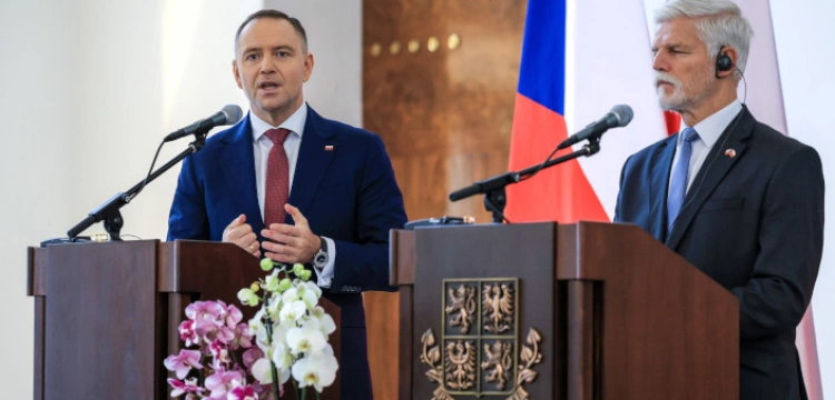 „Rosja największym zagrożeniem dla Europy”. Prezydencki Polski i Czech na wspólnej konferencji