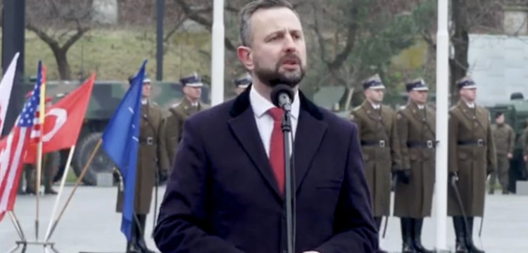 Szef MON: Wolność potrzebuje siły