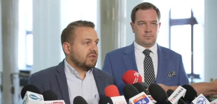 „Żądamy wyrzucenia Sikorskiego z PO i EPP”. Suwerenna Polska reaguje na informacje o blokowaniu listu prezydenta