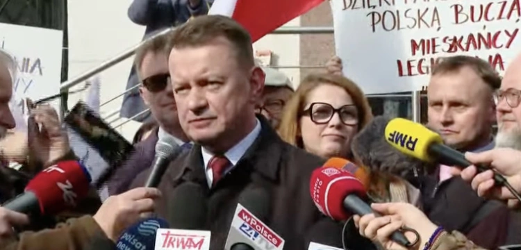 Mariusz Błaszczak po wyjściu z prokuratury: Ten reżim padnie