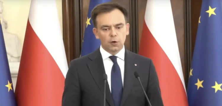 Budżet 2026. Minister Domański przyznaje – deficyt powyżej progu 60 proc.