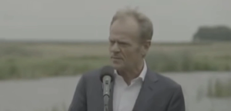 To już nie są „biedni ludzie”? Tusk zapowiada wzmocnienie zapory na granicy