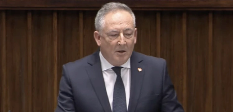 Sienkiewicz przywołuje śmierć Pawła Adamowicza i powołuje się na „stan wyższej konieczności”