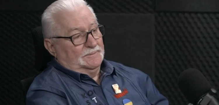 Wałęsa zdejmuje ukraińską flagę. Ostra reakcja na decyzję Zełenskiego ws. UPA