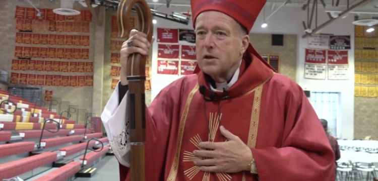 Amerykański kardynał chce diakonatu kobiet i dopuszczenia do Komunii homoseksualistów