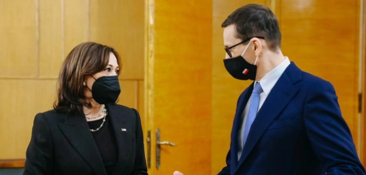 Kamala Harris: Doceniamy polskie przywództwo w przyjmowaniu milionów uchodźców