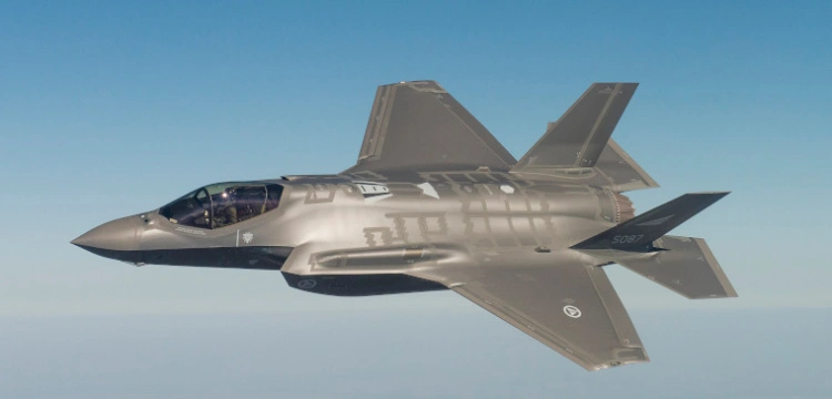 Eskalacja na linii USA-Iran. Padły pierwsze strzały