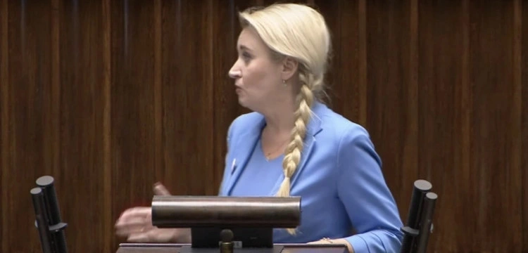 „Rakieta ręczna produkowana ręcznie”. Europoseł Wcisło naprawdę to powiedziała