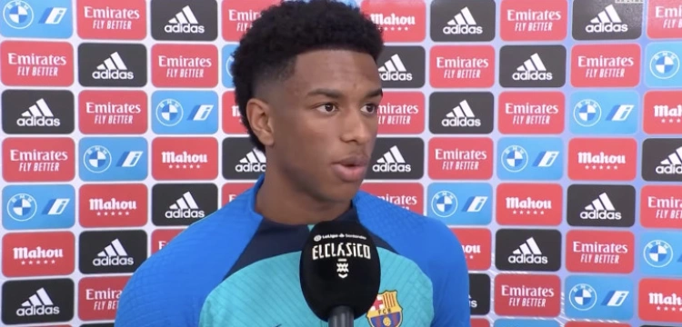 Piłkarze Barcelony pozdrawiają… kibiców z Rosji