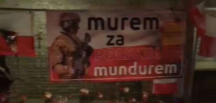 O 21:00 Marsz Milczenia. „Pomódlmy się w ciszy za poległego żołnierza”