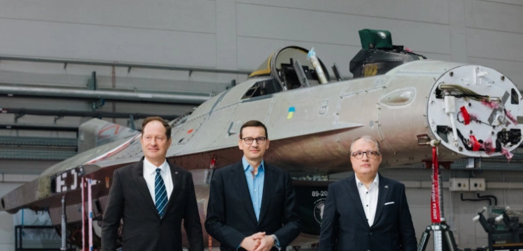 Brawo! Amerykanie będą naprawiać swoje F-16 w Bydgoszczy