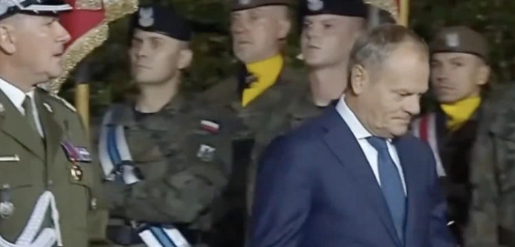„Do Berlina!”, „Hańba!”. Premiera na Westerplatte powitały gwizdy i buczenie