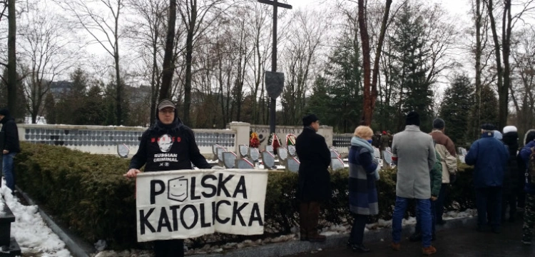 [GALERIA] Młodzi Polacy i Białorusini uczcili Powstańców Styczniowych