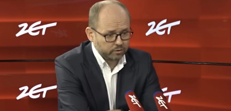 „Komisja ośmiu gwiazdek”. Poseł Przydacz podsumował skład komisji ds. Pegasusa