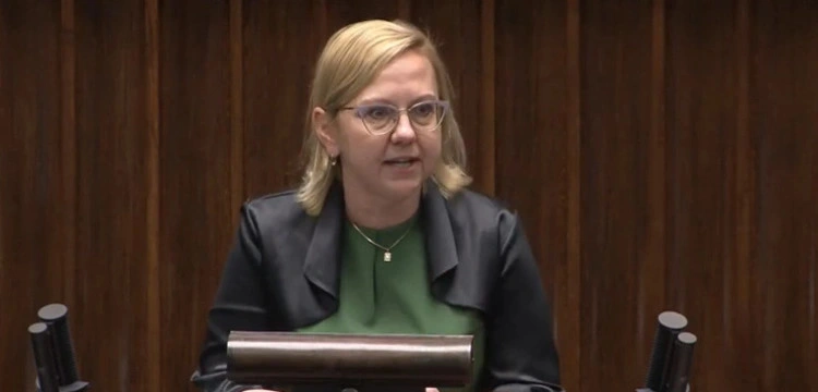 Minister Moskwa: Rząd PO-PSL stworzył eldorado dla mafii śmieciowych