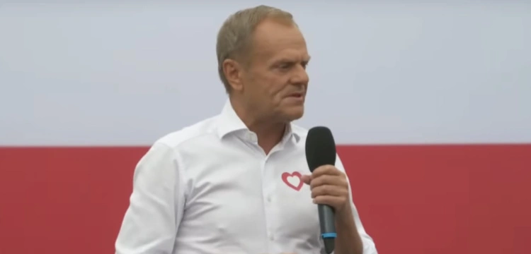Co na to Holland? Tusk znowu straszy Polaków imigrantami