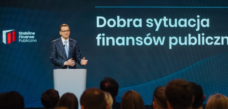 Premier: Mamy stabilne finanse i najniższe bezrobocie w III RP