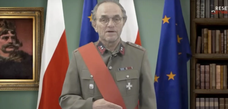 Najsztub publicznie zbiera pieniądze na… prawnika