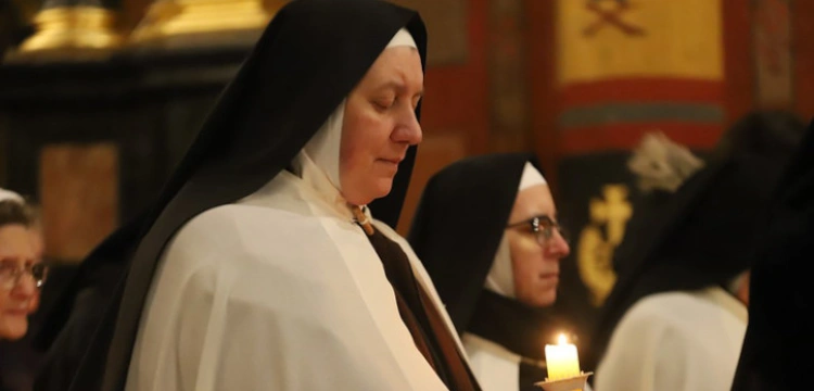 Bp Damian Muskus OFM: Jedyną racją istnienia osób konsekrowanych w świecie jest sam Jezus