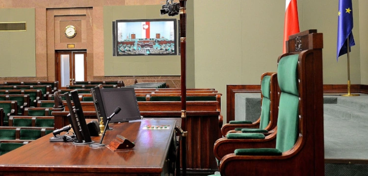 Nieoficjalnie: KO z dwoma wicemarszałkami, a PiS tylko z jednym