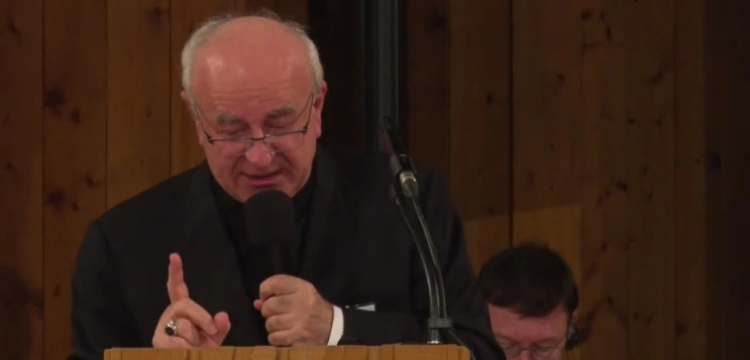 Szokujące! Abp Paglia: Ustawa legalizująca aborcję to „filar społeczeństwa”