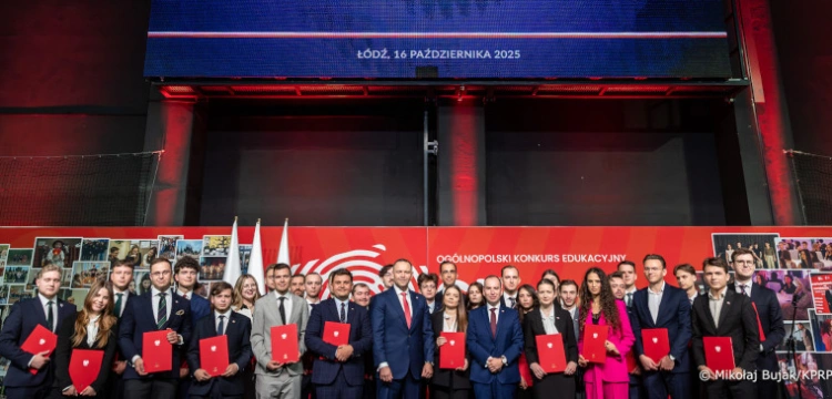 Prezydent zwrócił się do młodych: Chcę z wami znaleźć rozwiązania