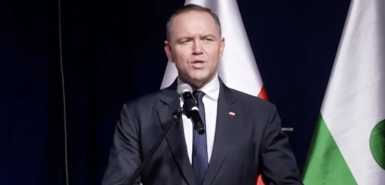 Nawrocki do Zełenskiego: Ofiary wołają o grób