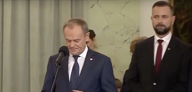 Tusk ma tylu ministrów, że… zabrakło limuzyn. „Będą przetargi na nowe auta”