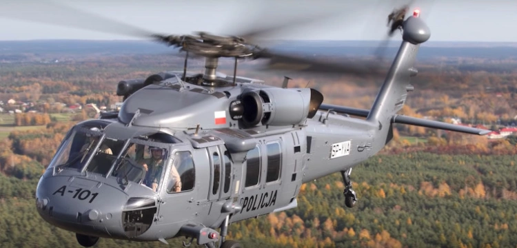 Tak polski Black Hawk gasi pożar w Czechach!