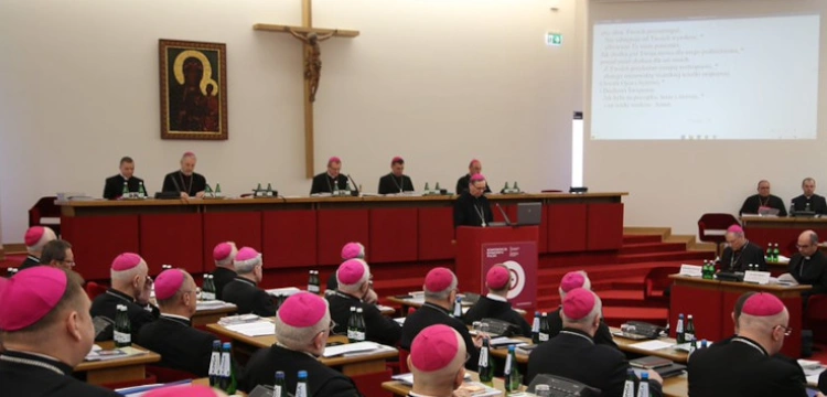 Paweł Chmielewski dla Frondy: Normalizacja innej wiary