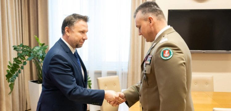 „Miotła Tuska” dotarła do Straży Granicznej