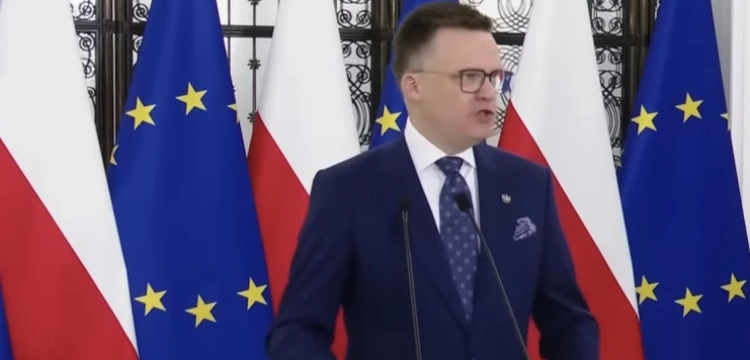 Hołownia usłyszy zarzuty? Działania prokuratury nazywa „skandalicznymi”