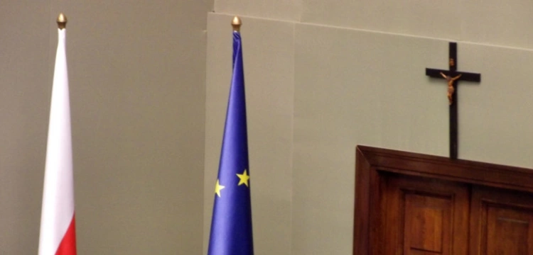 Podatki i finansowanie Kościoła w Polsce. M. Przeciszewski obala mity