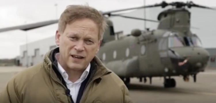 Rosjanie zakłócili sygnał GPS w samolocie, którym brytyjski minister wracał z Polski