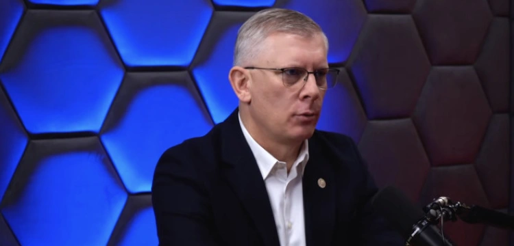 Służby rządzą Polską? Prof. Cenckiewicz: To iluzja