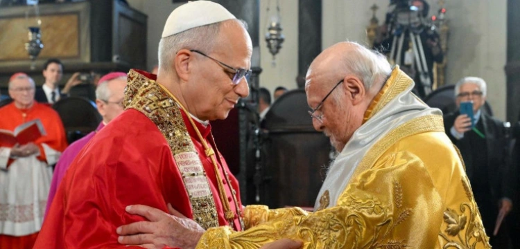 Papież na Boskiej Liturgii: Pełna jedność to nasz priorytet