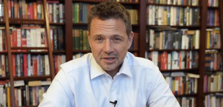 Radni zdecydowali. Trzaskowski z gigantyczną podwyżką