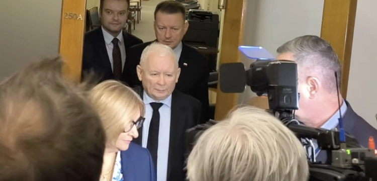 Prezes PiS po tajnym posiedzeniu Sejmu: Nie będę nic mówił