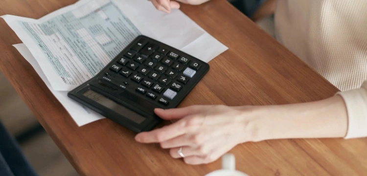 Kończy się koszmar kredytobiorców. Raty idą w dół