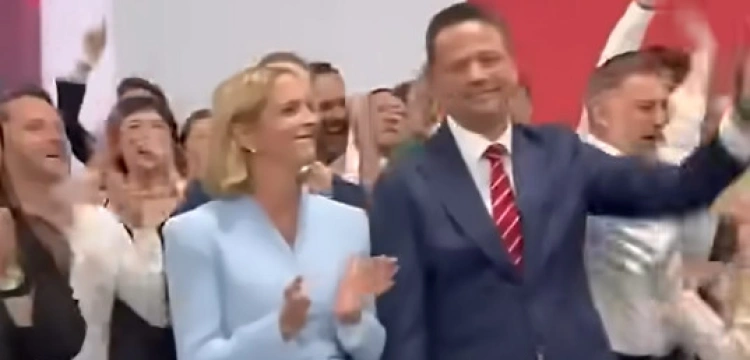 Mija rok od rozpoczęcia i zakończenia „prezydentury” Trzaskowskiego