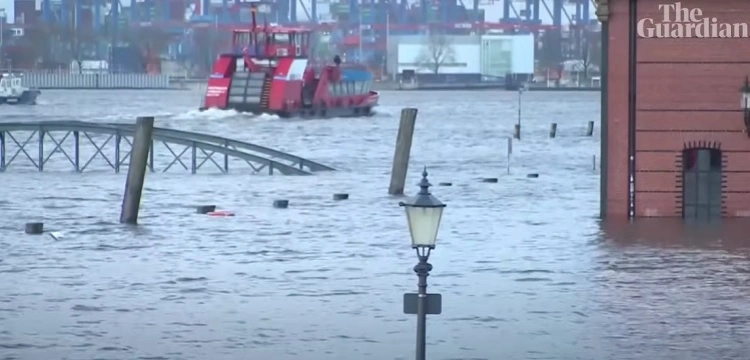 Tragiczny bilans Bożego Narodzenia w Australii. Nie żyje co najmniej 10 osób [Wideo]