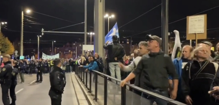 „Wy świnie, spier…”. Tak Niemcy powitali ukraińskich uchodźców