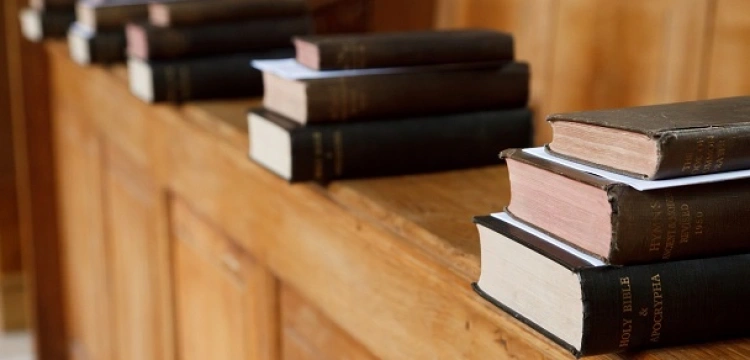 Pan Bóg nie daje nikomu tyle mądrości, żeby nie musiał innych słuchać